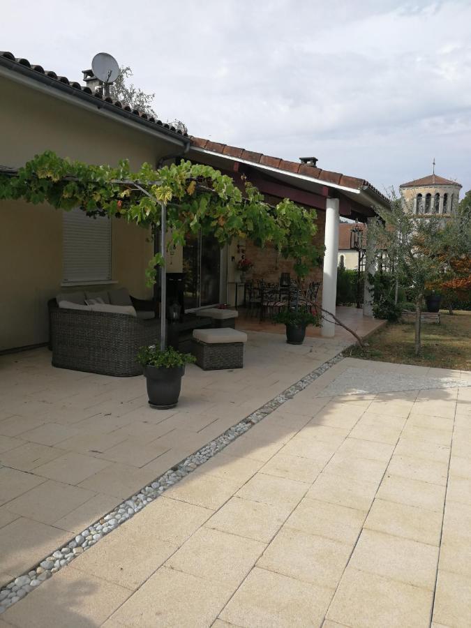 Au Doux Repos Bed & Breakfast Lucbardez-et-Bargues Ngoại thất bức ảnh